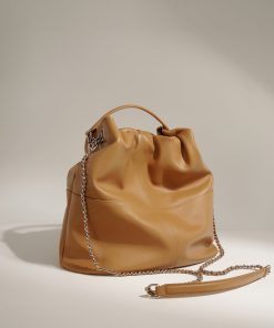 0e86f533-a2d8-451e-b031-1d8b4fc5a222.jpg Large Capacity Commuter Shoulder Crossbody Chain Bag