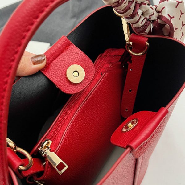 5c28dfd9-d4d2-41e2-8e32-30e7163a1946.jpg Large Capacity Commuter Bag Vegetable Basket Fashionable Portable Crossbody