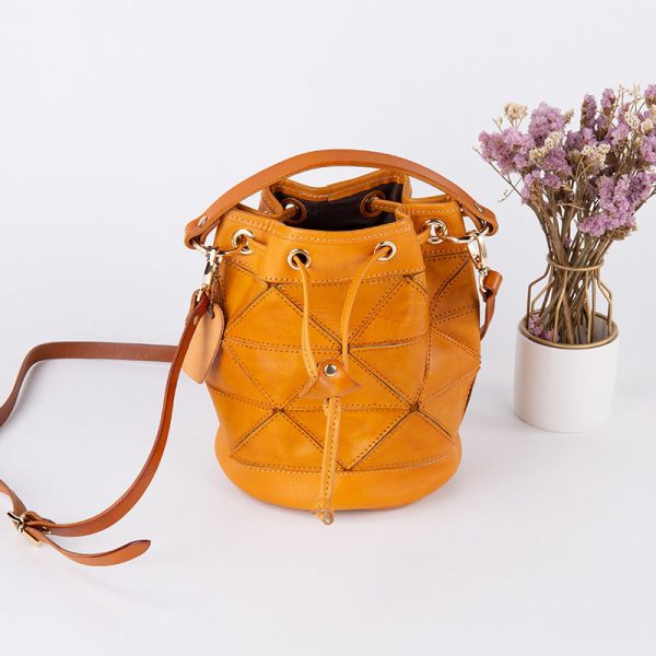 f2a70e70-414a-4a43-8c93-f1d1aa422c8c.jpg Geometric Stitching Crossbody Women's Bag Literary Handbag